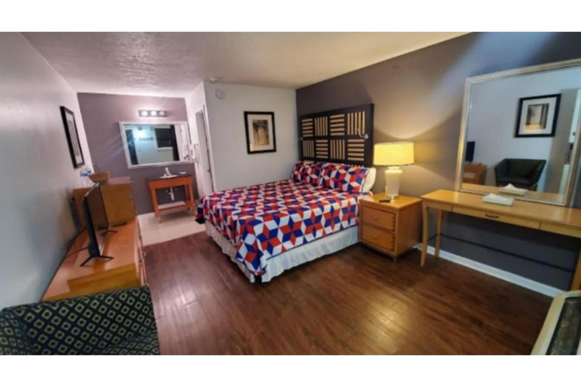 Tri-City Motel By Oyo Forest City Spindale מראה חיצוני תמונה